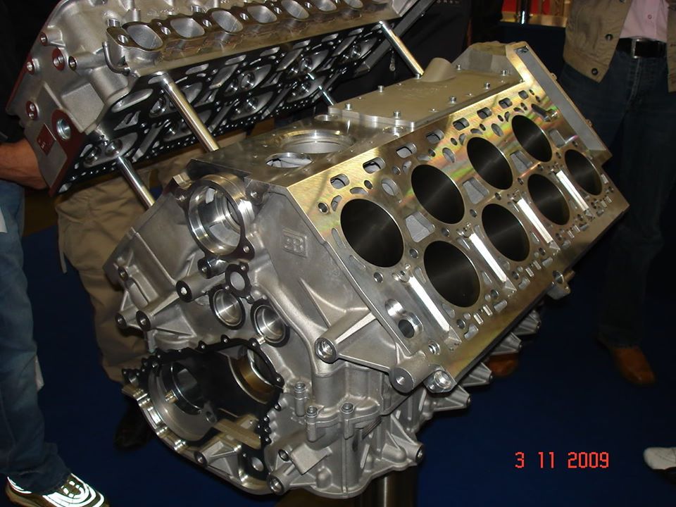 Bugatti V16 Motor