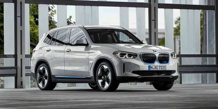 BMW iX3, Avrupa'ya ulaştığında 70.000 Euro'ya mal olacak