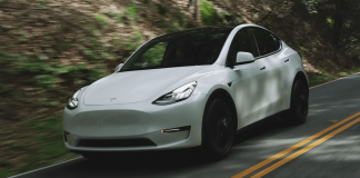 Tesla, Model Y için dev döküm makineleri getiriyor